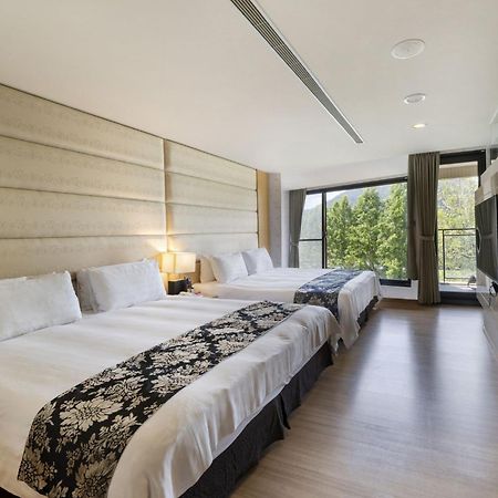 Tai-Yi Red Maple Resort Puli Bagian luar foto