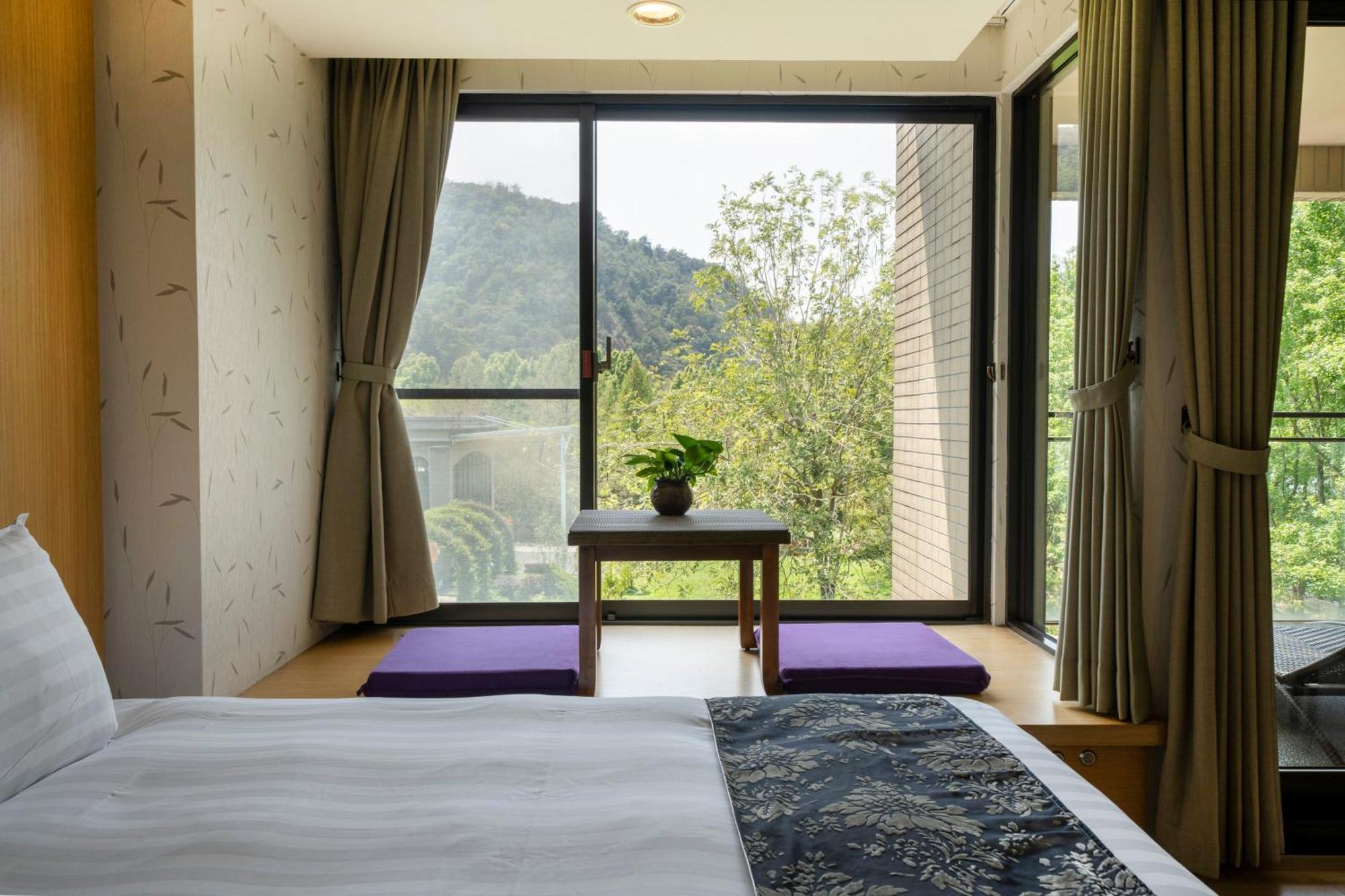 Tai-Yi Red Maple Resort Puli Bagian luar foto