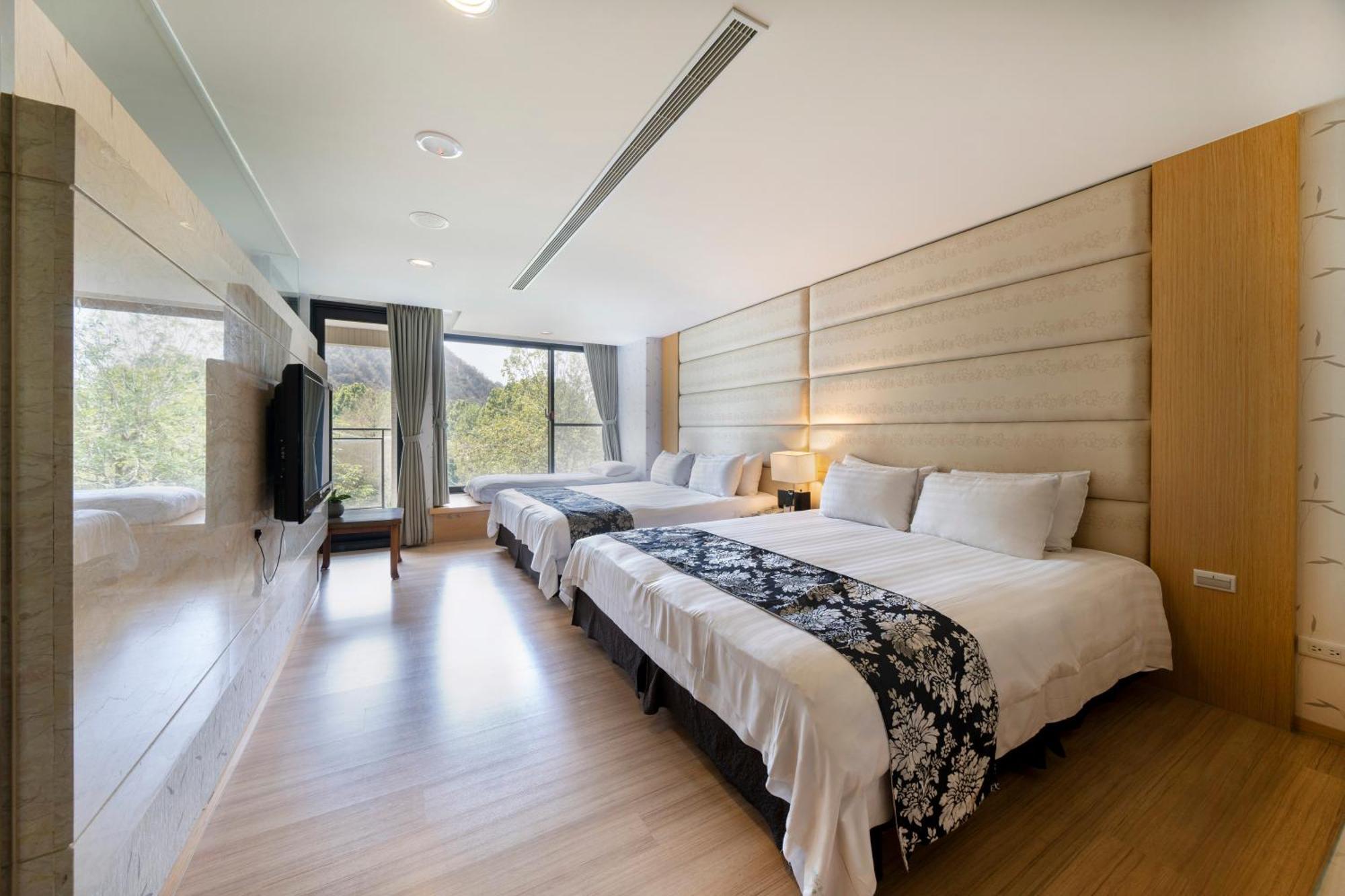 Tai-Yi Red Maple Resort Puli Bagian luar foto